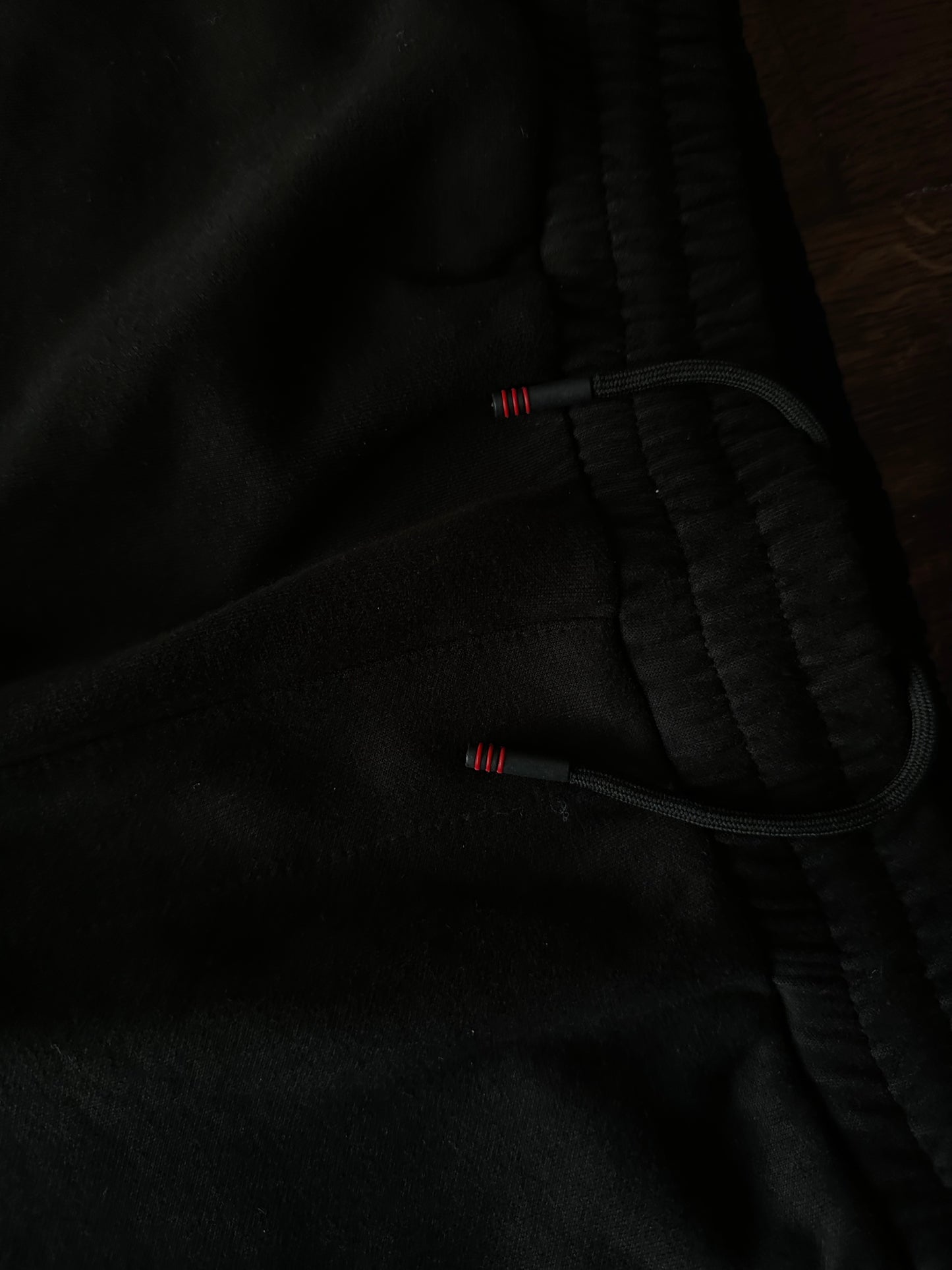 RED & BLACK SWEATPANTS - Scar shop