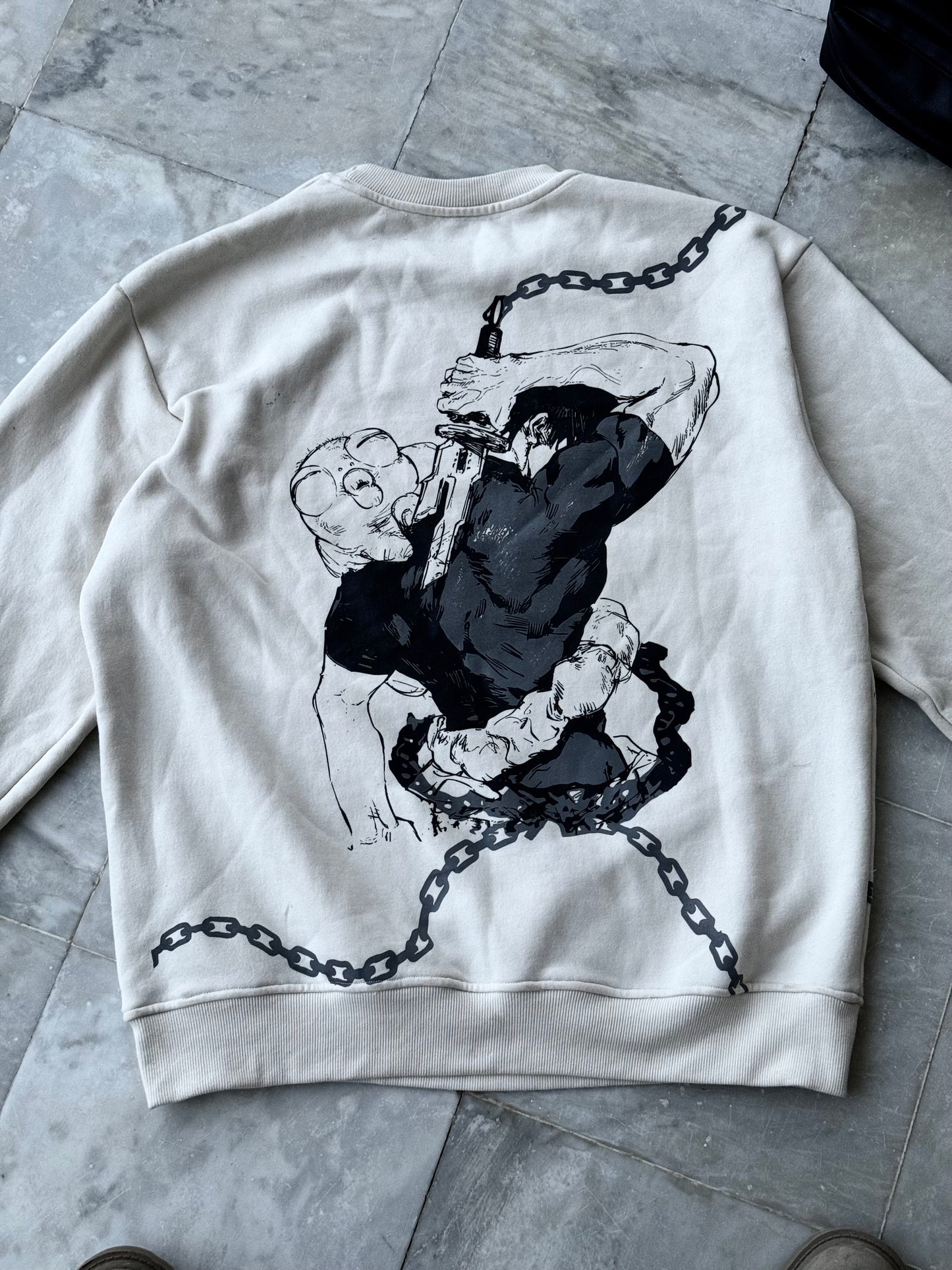 toji sweatshirt