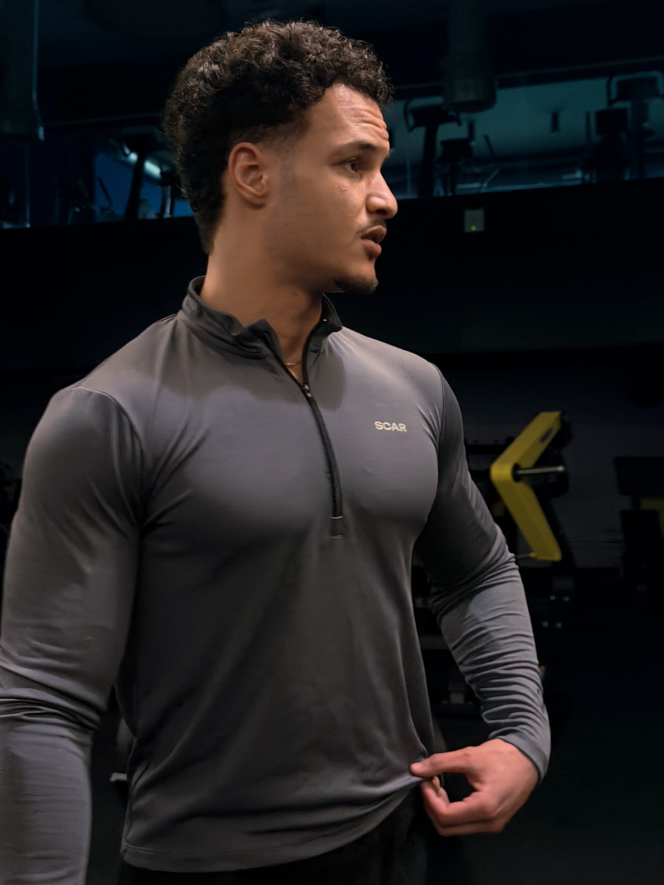Athletic quarter zip